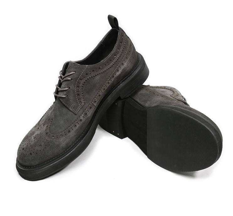 British Style Carved Brogue Lace-up Shoe Men Genuine Leather Trendy Shoes Wholesale Business Laces up Casual Cow Leather Rubber